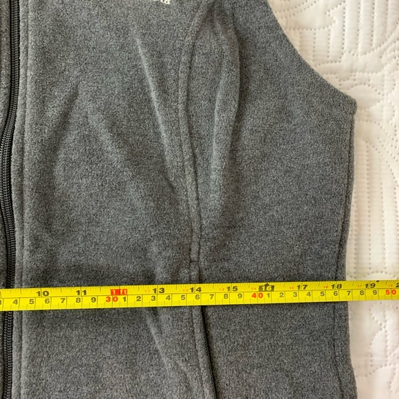 Columbia Fleece Vest - Picture 7 of 8